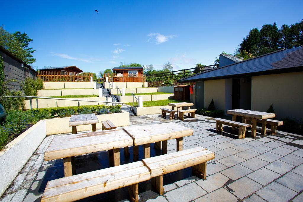 Giltraps Townhouse & Glamping Otel Kinnitty Dış mekan fotoğraf